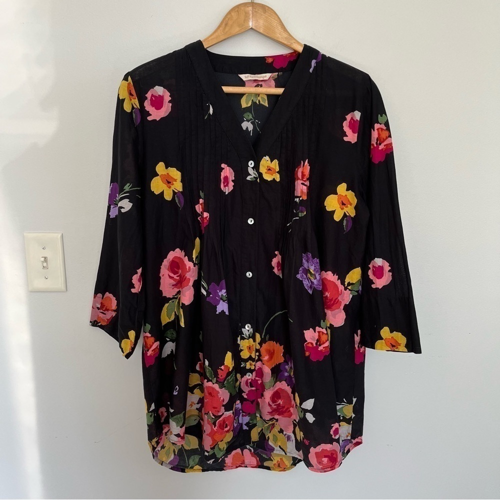Soft Surroundings Floral Boho Blouse Size L Button Up Cotton Pleated